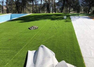INSTALLATION DE GAZON ARTIFICIEL À GOLF DE GIRONA